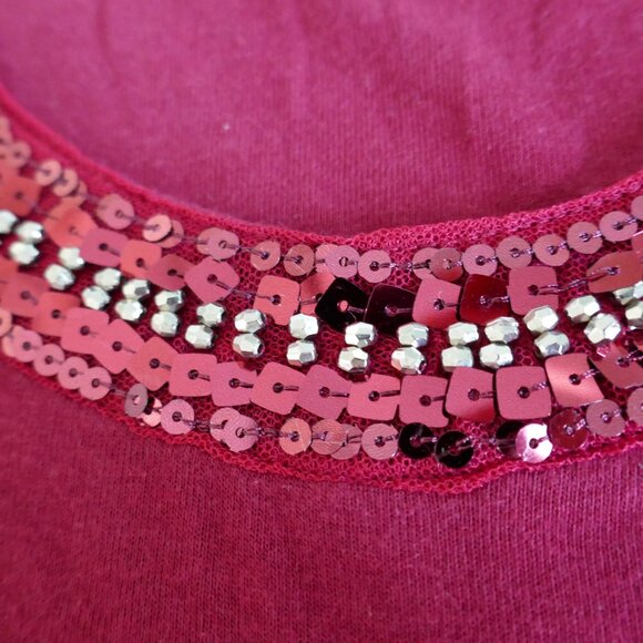 Apt 9 deep red wine burgundy scoop neck top with sequins beading size XS - Picture 4 of 4
